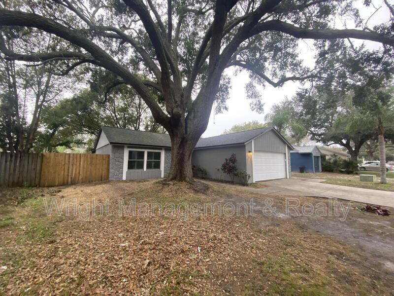 3217 Chalon St - Photo 2 of 18