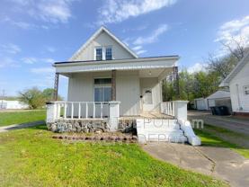 412 E Riverside Dr - Photo 1 of 1