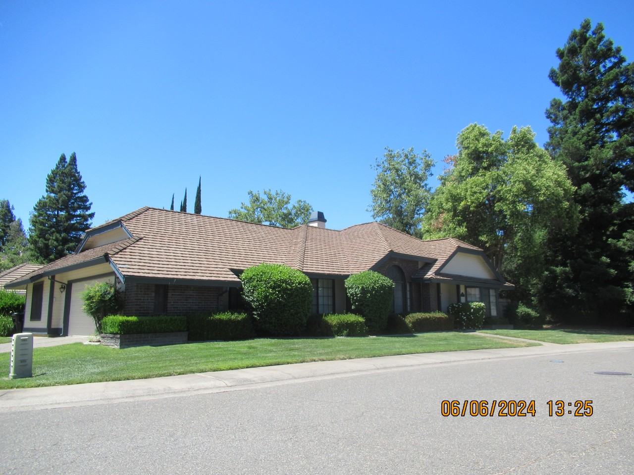 2252 Fort Point Dr - Photo 2 of 26