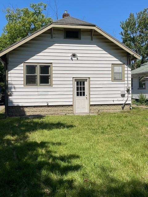 1886 Manz St - Photo 2 of 37