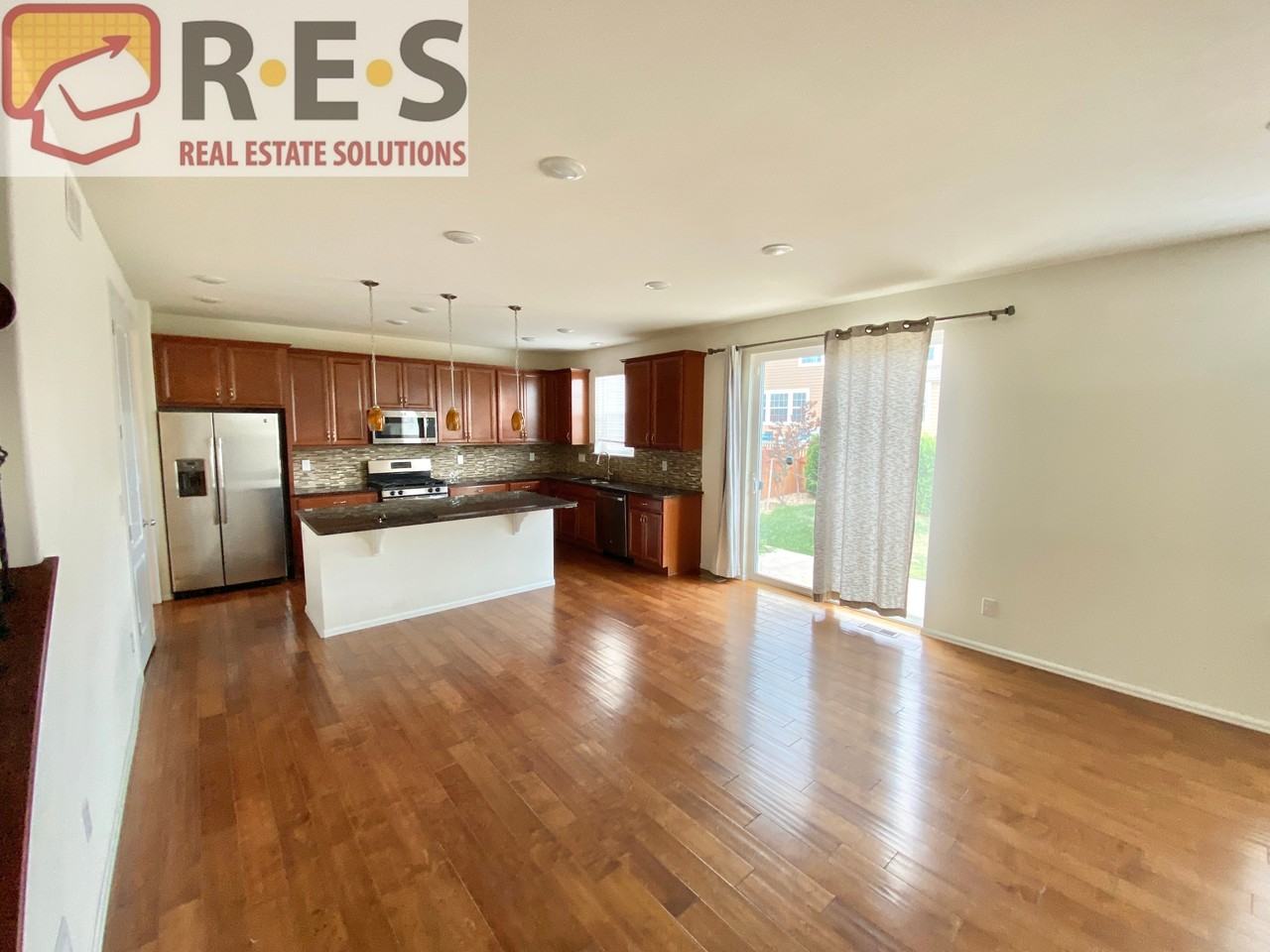 8811 Concolor Ln - Photo 4 of 22