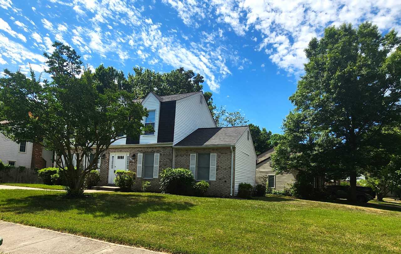 6107 Willow Way - Photo 2 of 27