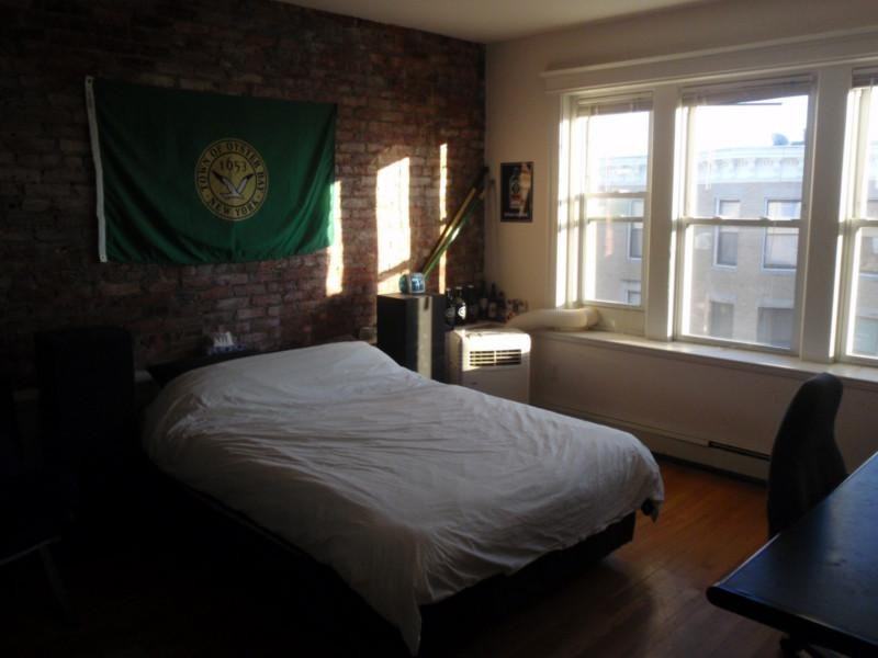 48 Orkney Rd #1 - Photo 5 of 9