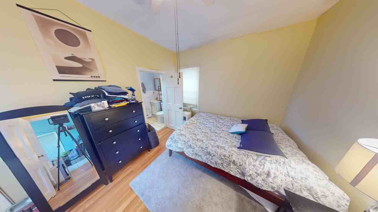 28 Academy Hill Rd #1R - Photo 7 of 11