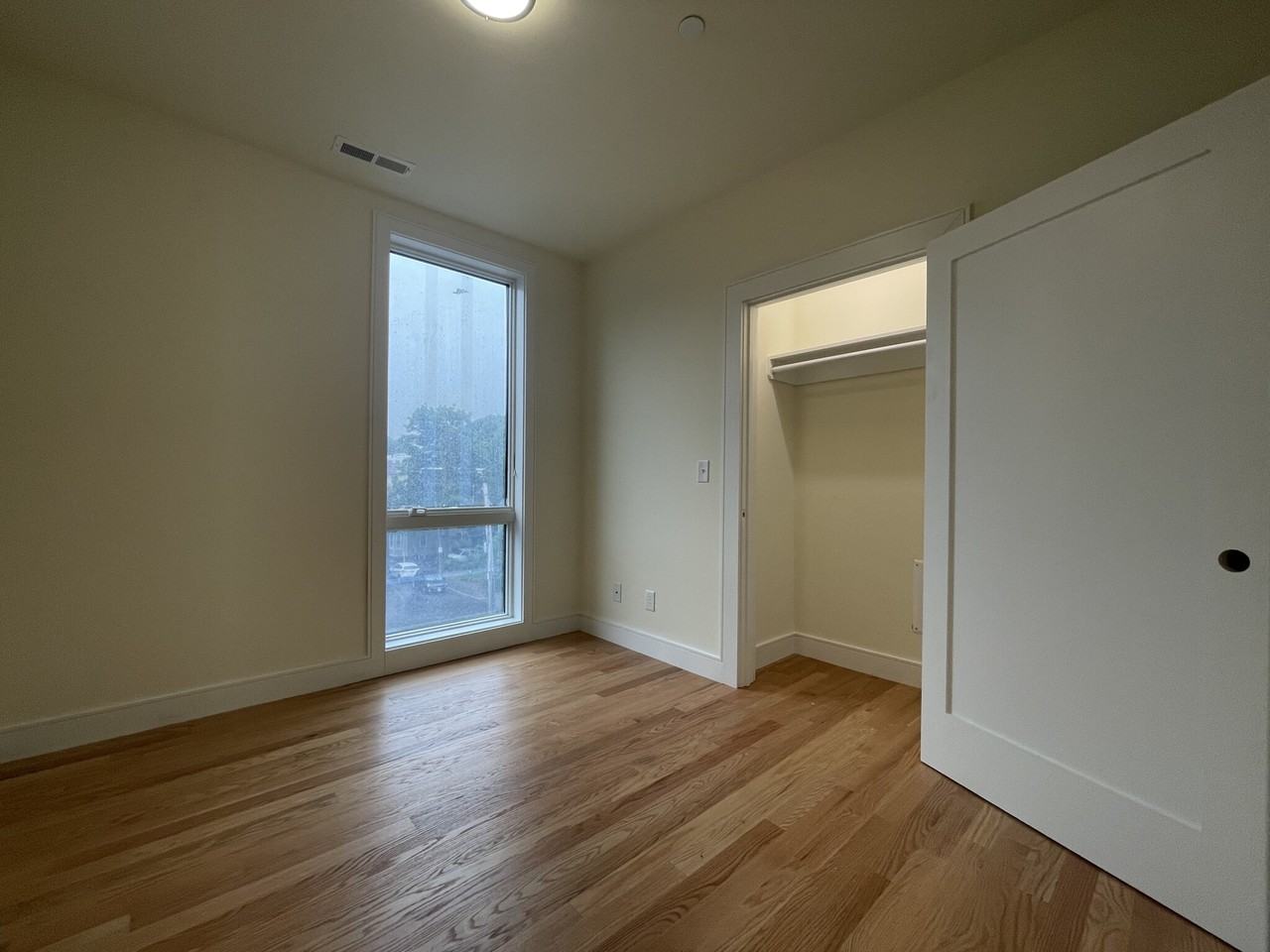 65 Cameron St #2 - Photo 4 of 14