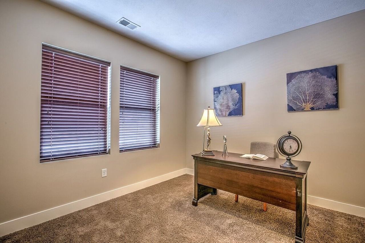 The Beckham - Photo 7 of 19