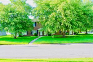 featured image of 3201 Crestwood Drive