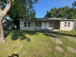 featured image of 209 Hillcrest Dr N