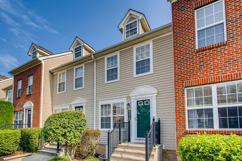 6434 Walnut Fork Dr - Photo 2 of 19