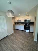 featured image of 2100 Murray Ave