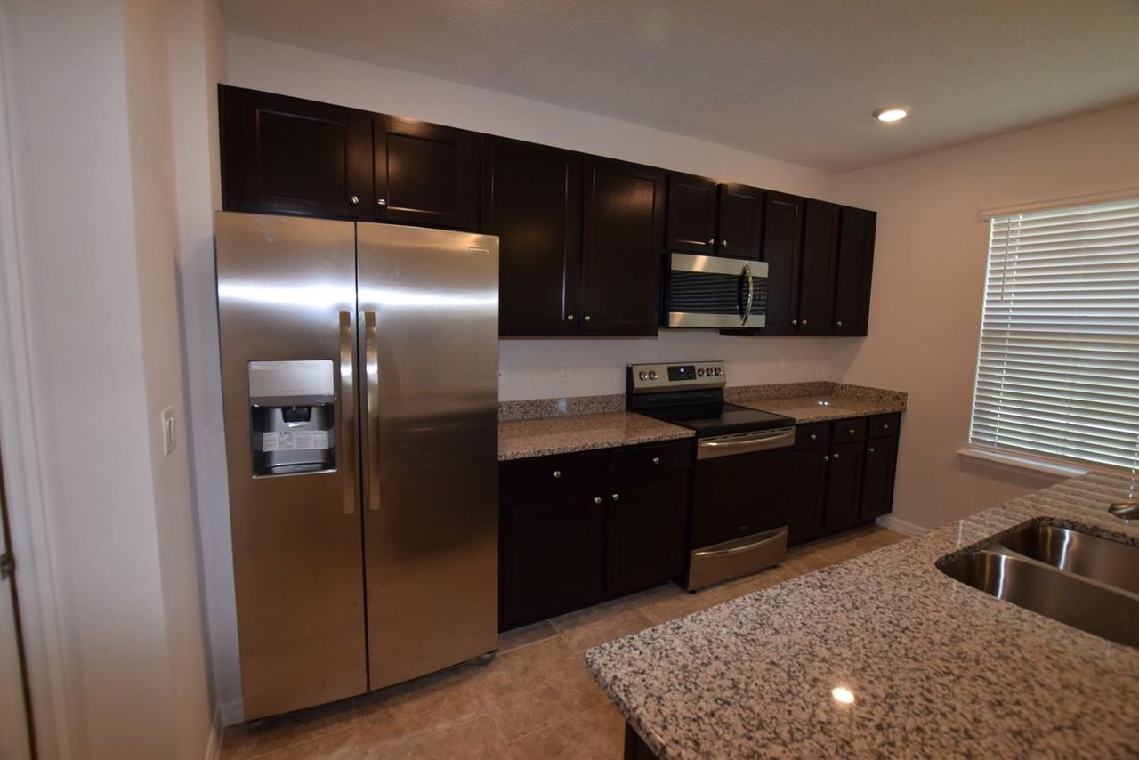 9496 Bauer Aly - Photo 3 of 23