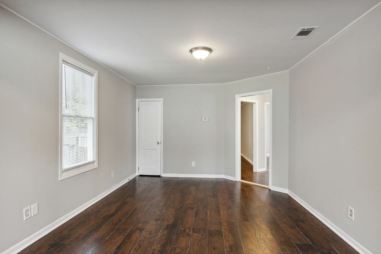 2130 Mississippi Ave - Photo 6 of 13