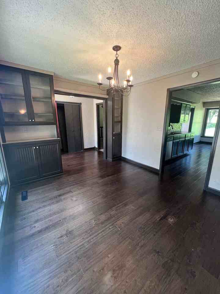 2625 W Sexton St - Photo 5 of 37