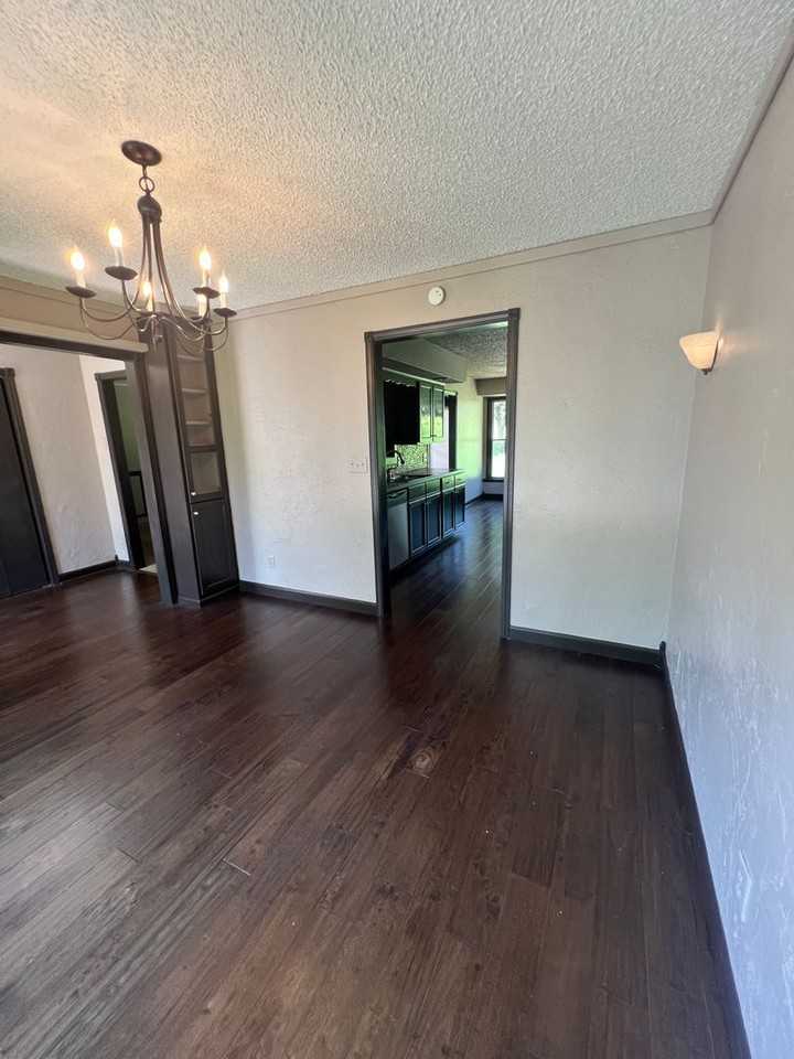 2625 W Sexton St - Photo 6 of 37