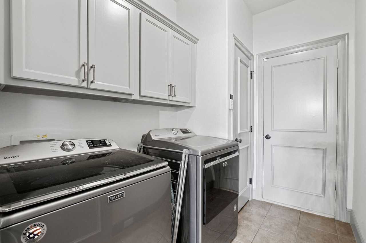 2561 Fountain Cv - Photo 6 of 18