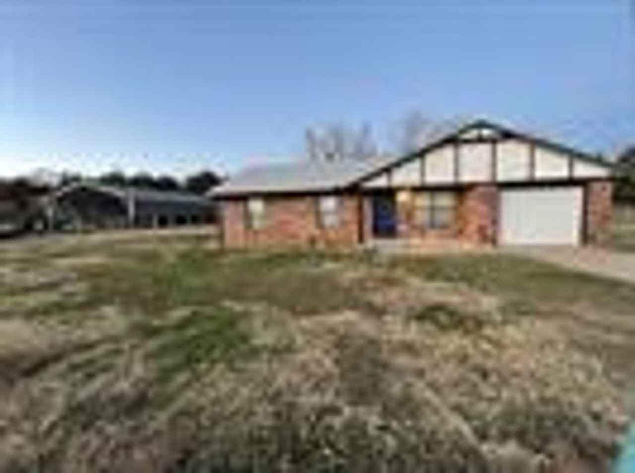 1279 E Leisure Ln - Photo 2 of 17