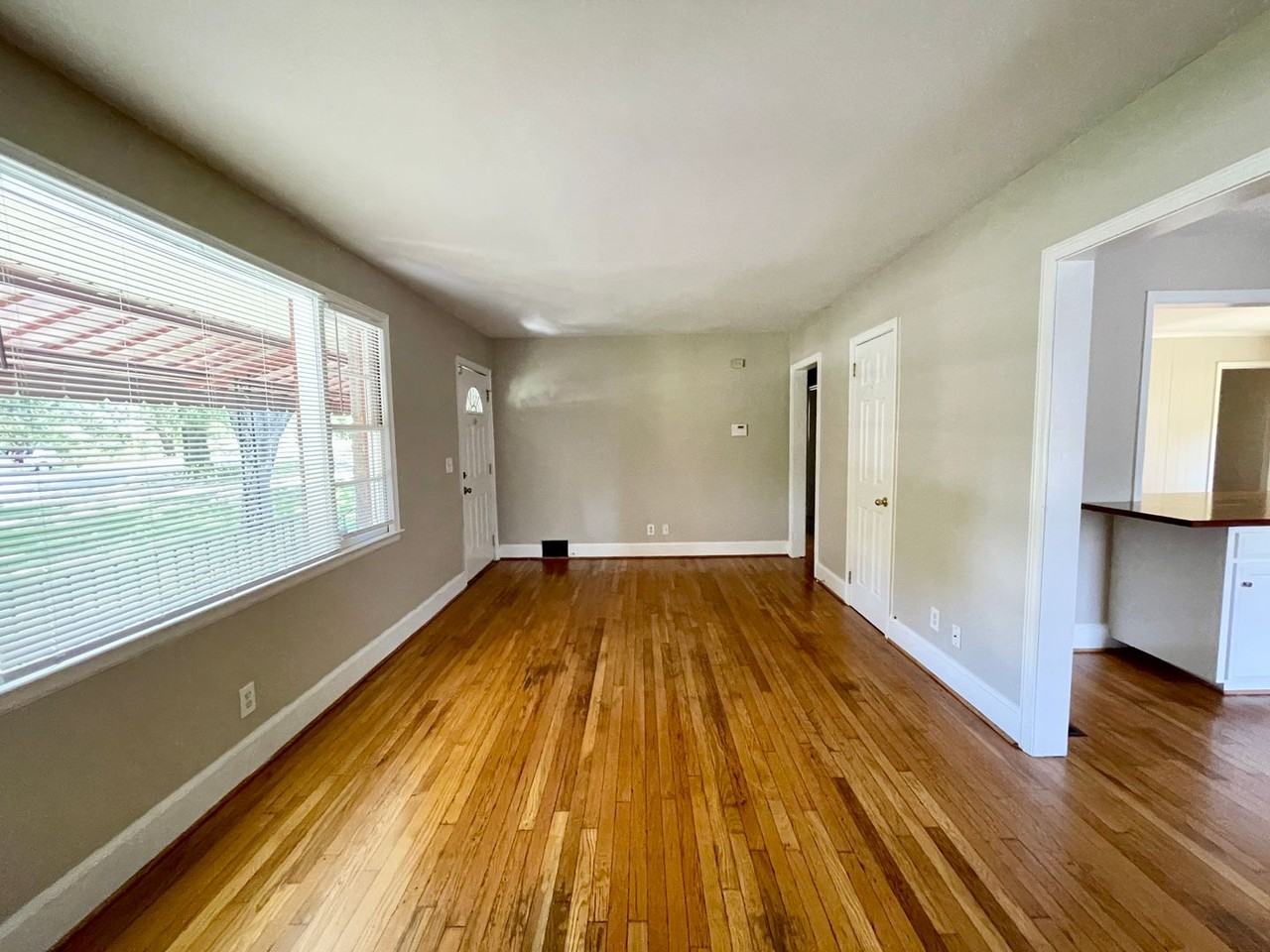 1051 S Holly St - Photo 3 of 23
