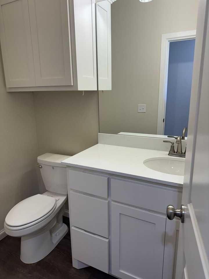 1413 Nw 14th St - Photo 3 of 20