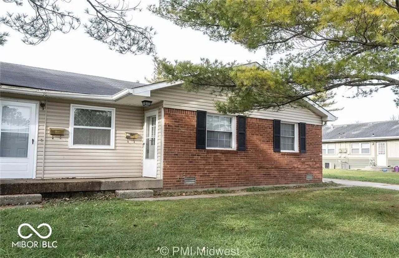 1442 Coachlite Dr - Photo 2 of 19