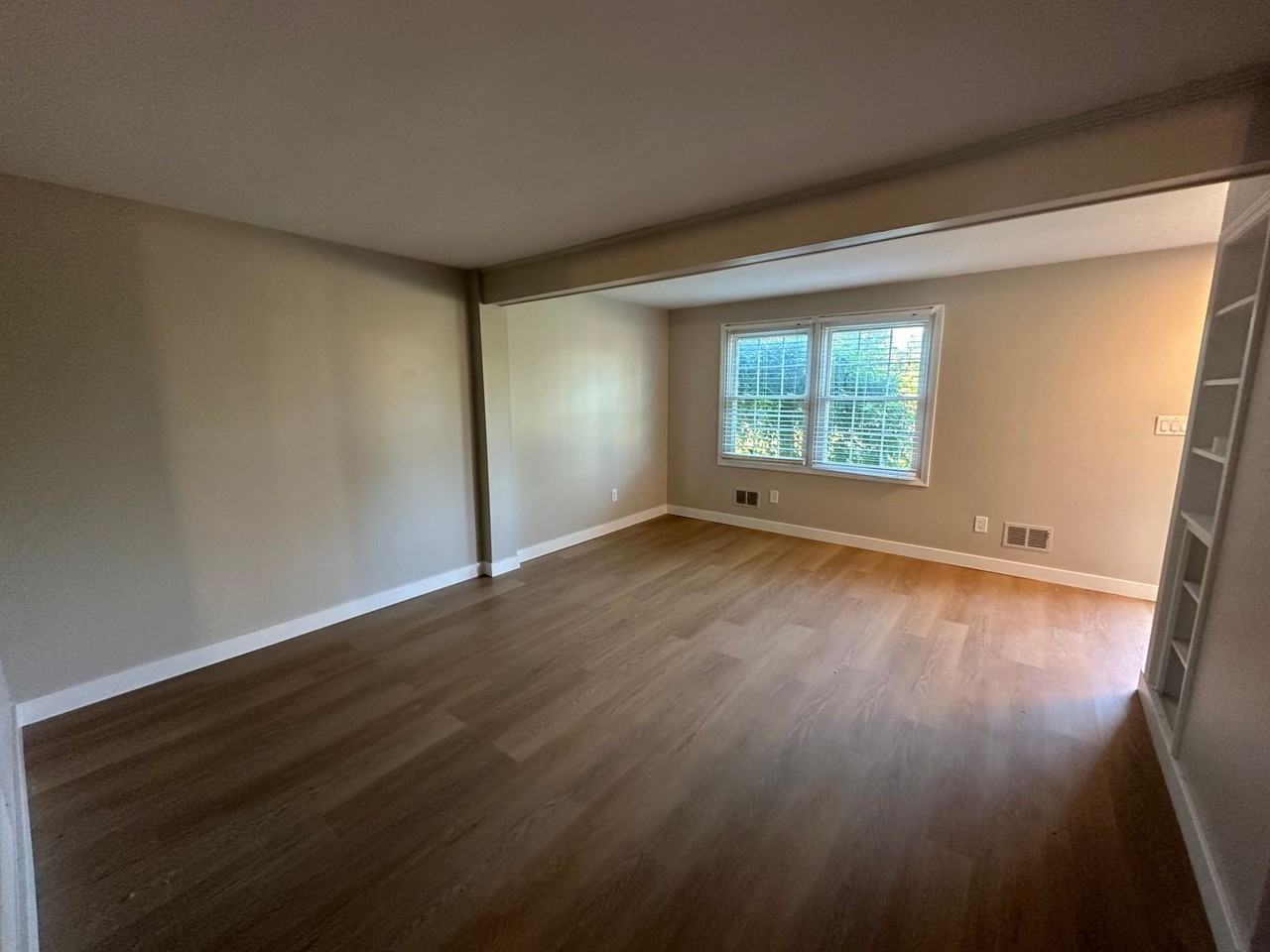 12520 Gemini Way - Photo 3 of 30