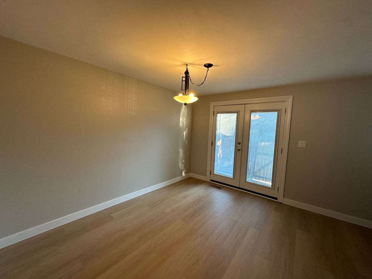 12520 Gemini Way - Photo 7 of 30