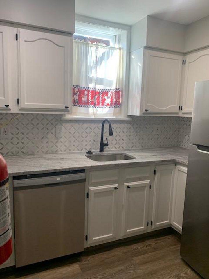 434 Chambers Ave #2 - Photo 7 of 30