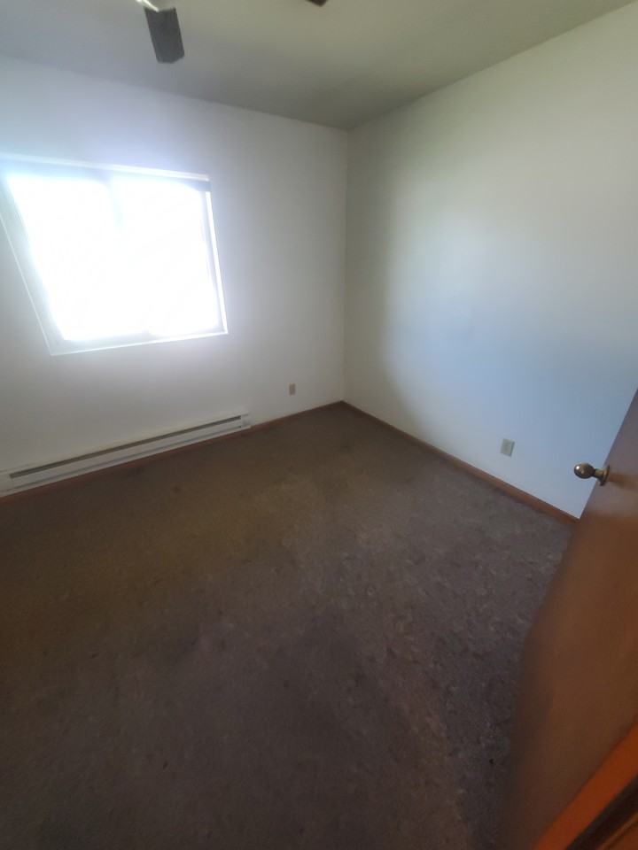 1734 La Crescent St #42 - Photo 7 of 11