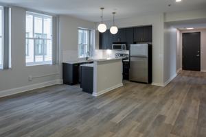 featured image of 76 Adams Avenue West