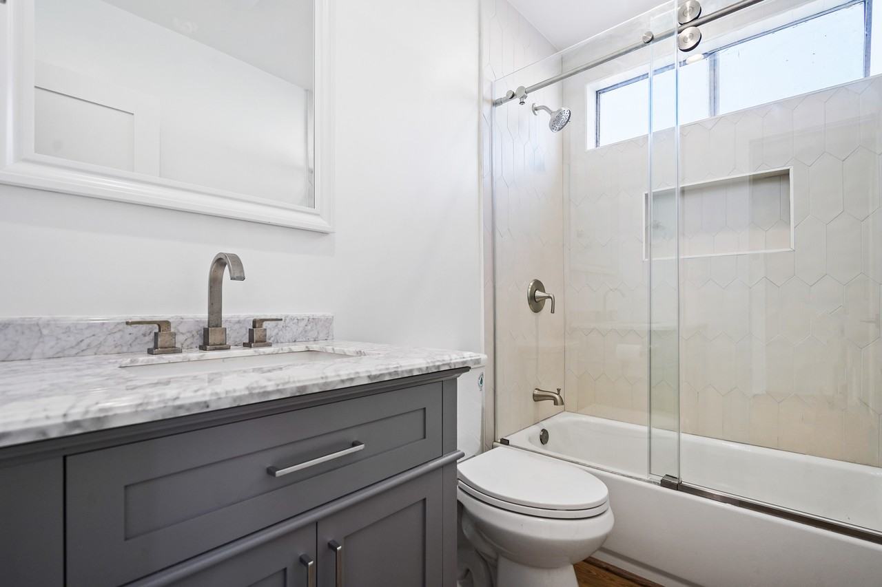 920 Marine Street - Photo 6 of 14