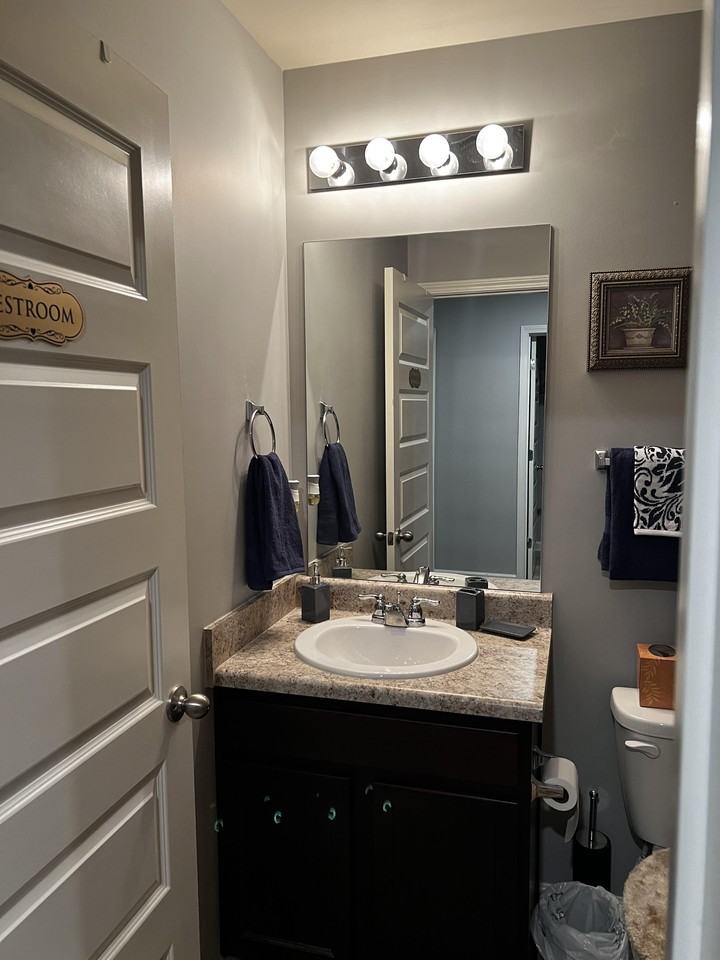 Olmadison Vw - Photo 4 of 27