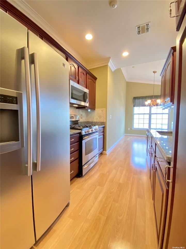 7 Constantine Way - Photo 3 of 20