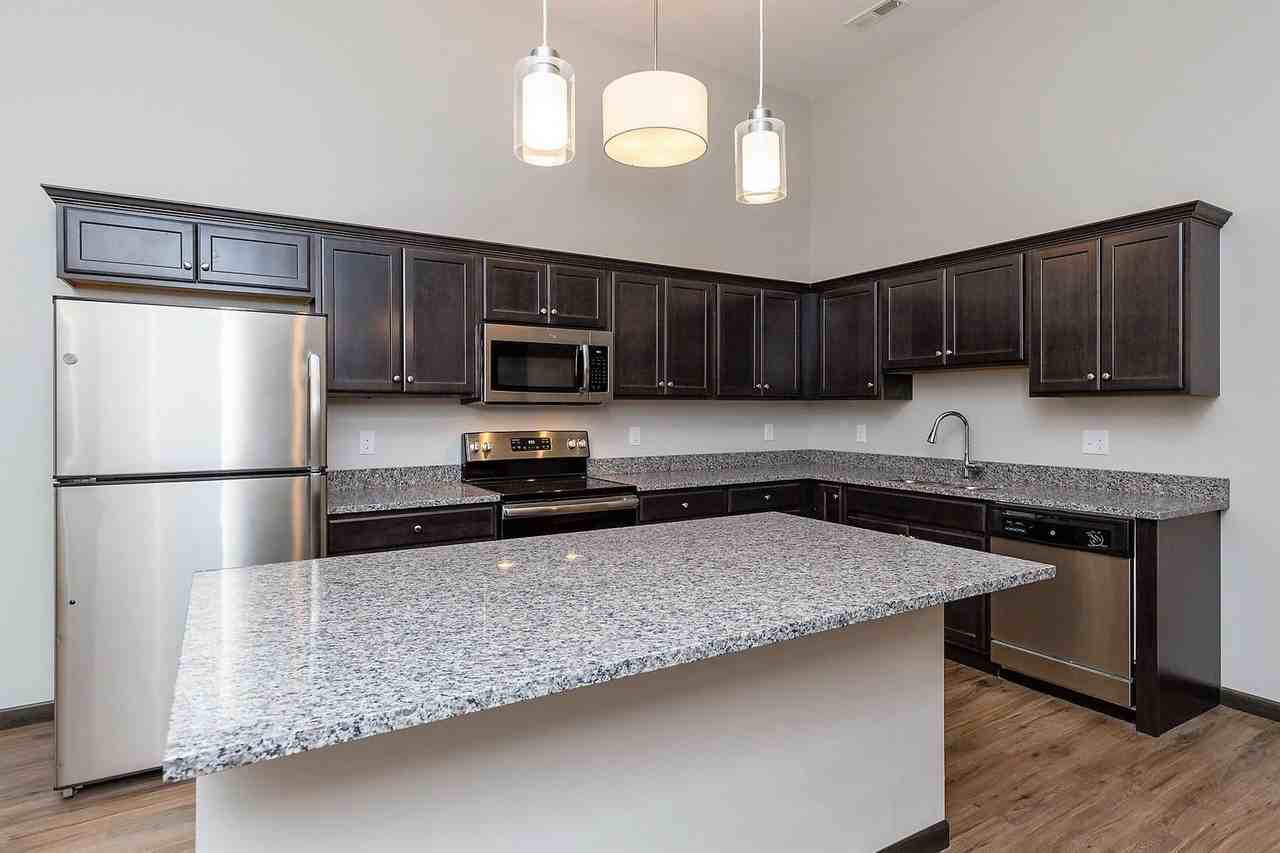 2865 Spring Rose Circle - Photo 6 of 45