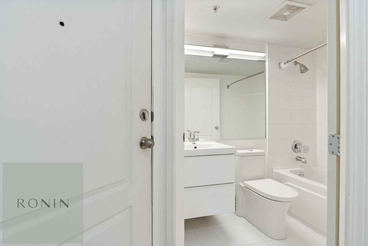 189 Ontario Place #302 - Photo 3 of 29