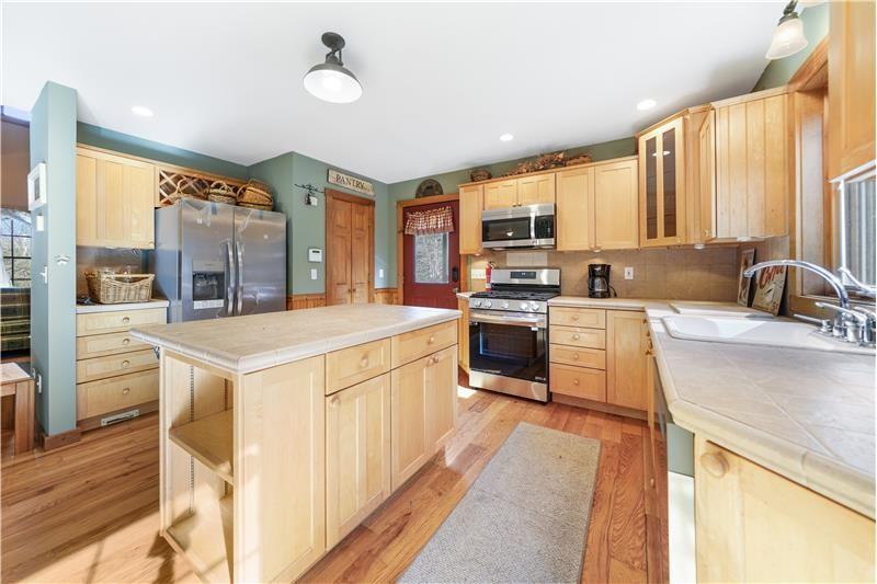 420 Upper Pine Kill Rd - Photo 2 of 14