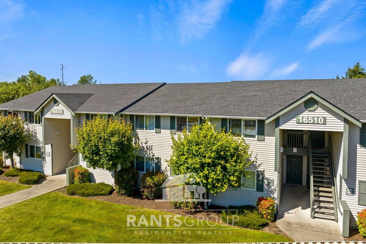 Yelm Creek Apartments - Photo 7 of 31