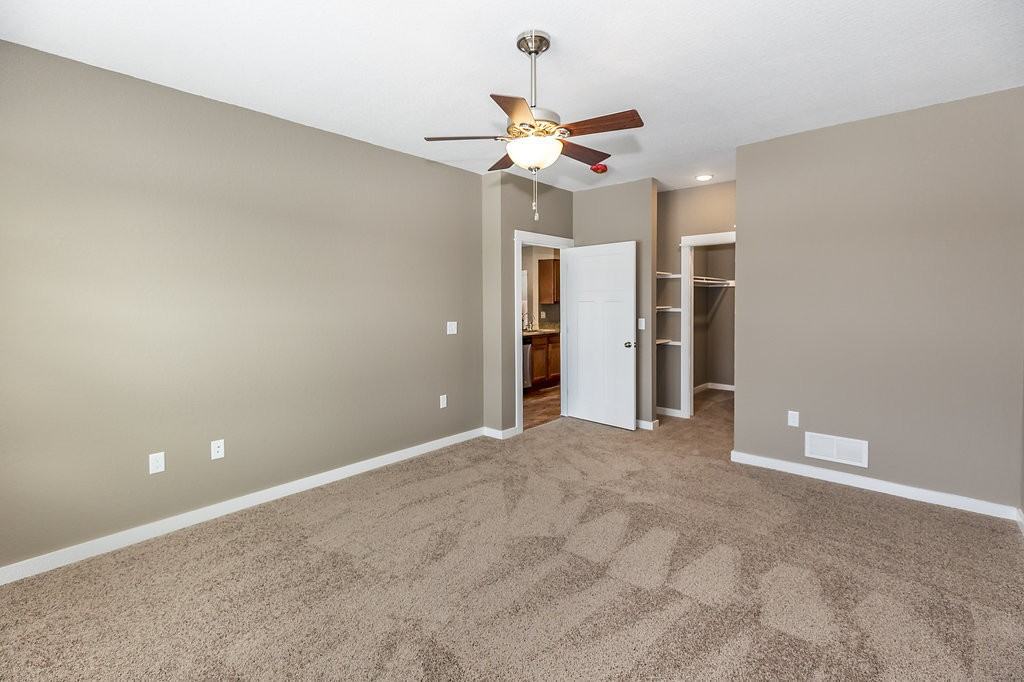 StoneHawk Duplexes - Photo 7 of 16