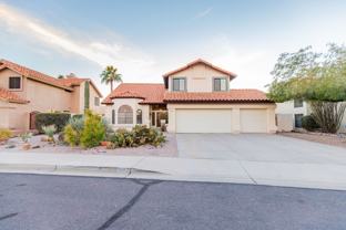 6121 E Saddleback St - Photo 1 of 1