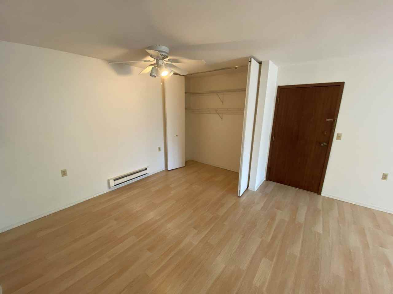 SYRUS RENTAL - Photo 6 of 26