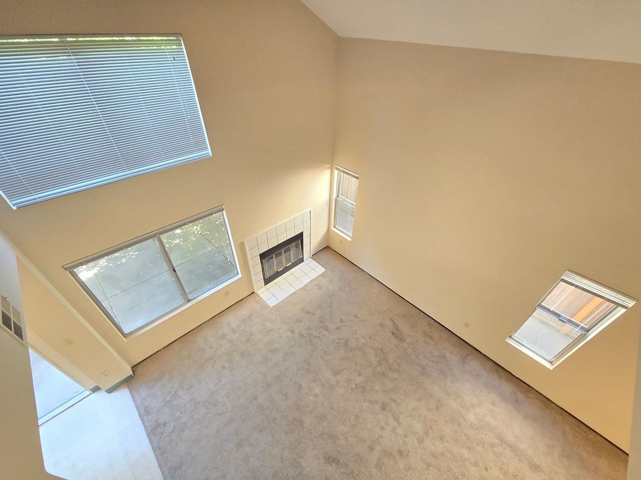 1579 Timber Creek Dr - Photo 3 of 23