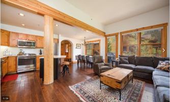 featured image of 42 Trappers Crossing Trl #8764