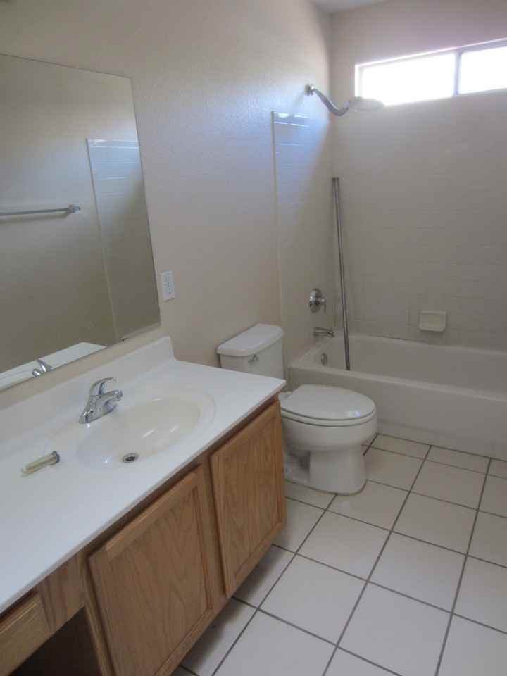 2883 S Foster Dr - Photo 7 of 10