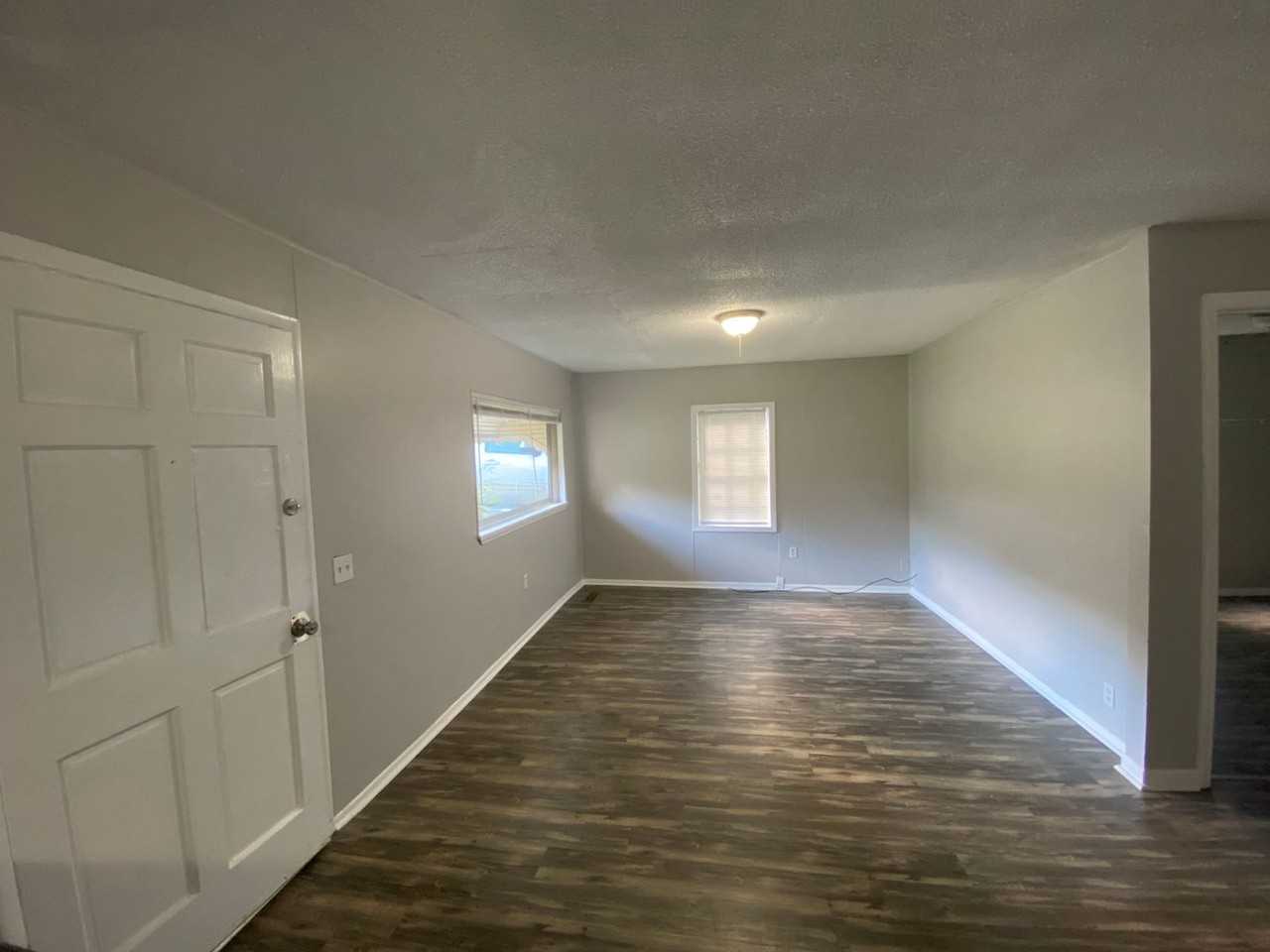 3001 Henderson Ave Nw - Photo 3 of 9