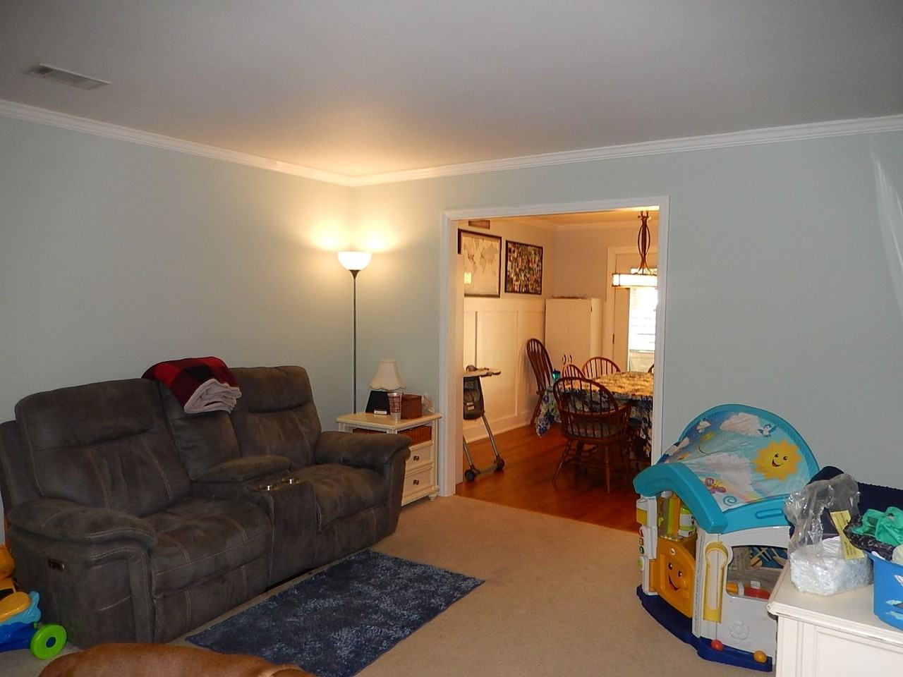 2341 Edenfield Rd - Photo 7 of 32