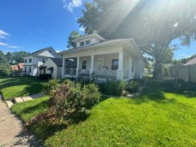 440 43rd St - Photo 1 of 1