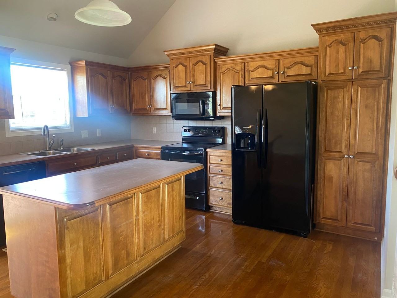 15350 Nw 127th St - Photo 5 of 23