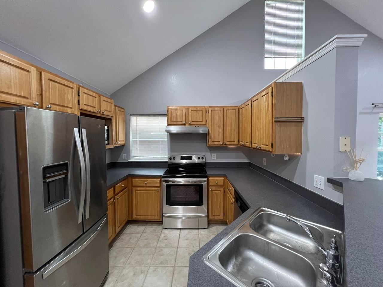 3433 Soho St #203 - Photo 4 of 22