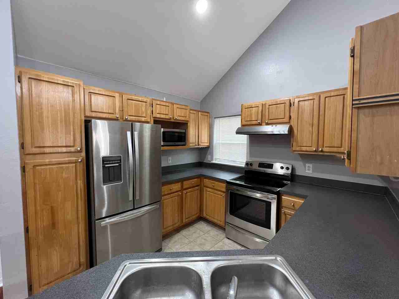 3433 Soho St #203 - Photo 5 of 22