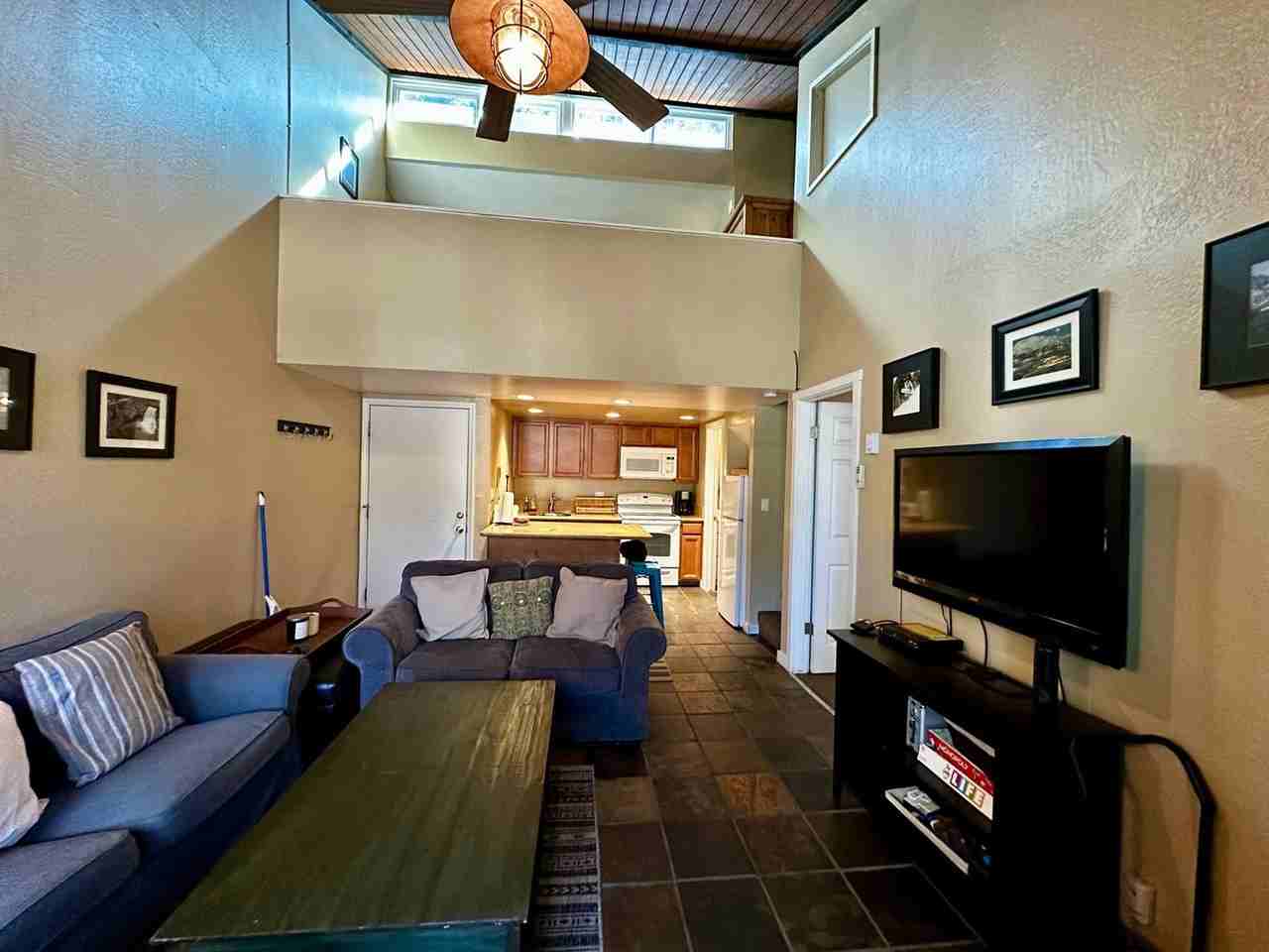 137 Laurel Mountain Rd - Photo 2 of 14