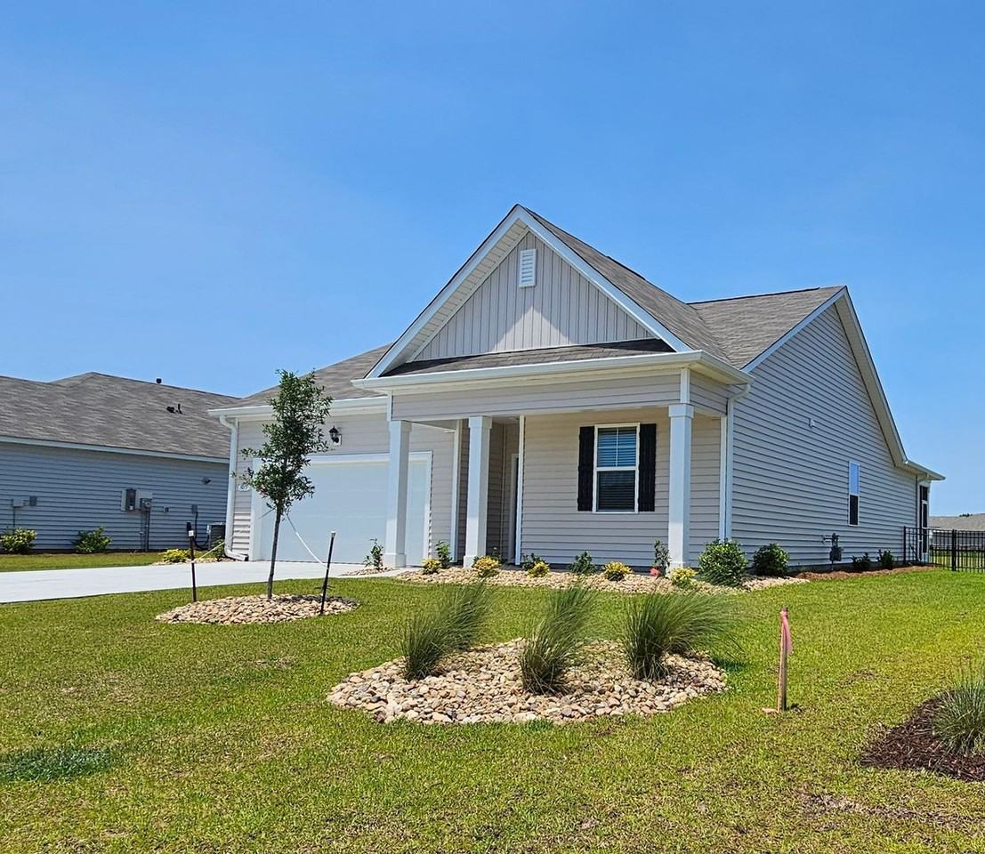 3015 Long Spur Dr - Photo 2 of 40