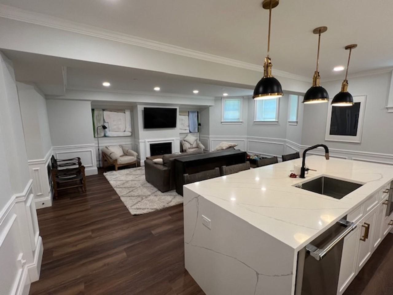 124 Longwood Ave - Photo 3 of 22